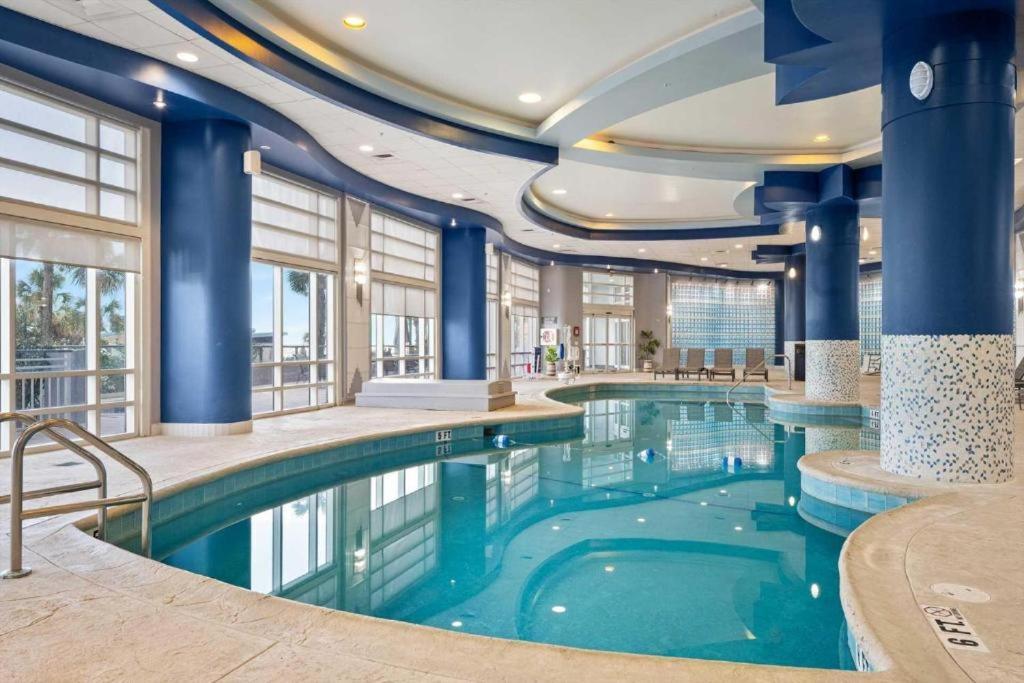 Vacation In Comfort And Luxury - 3 Bedroom Direct Oceanfront - Wyndham Ocean Walk Resort 2425 Дейтона Бийч Екстериор снимка